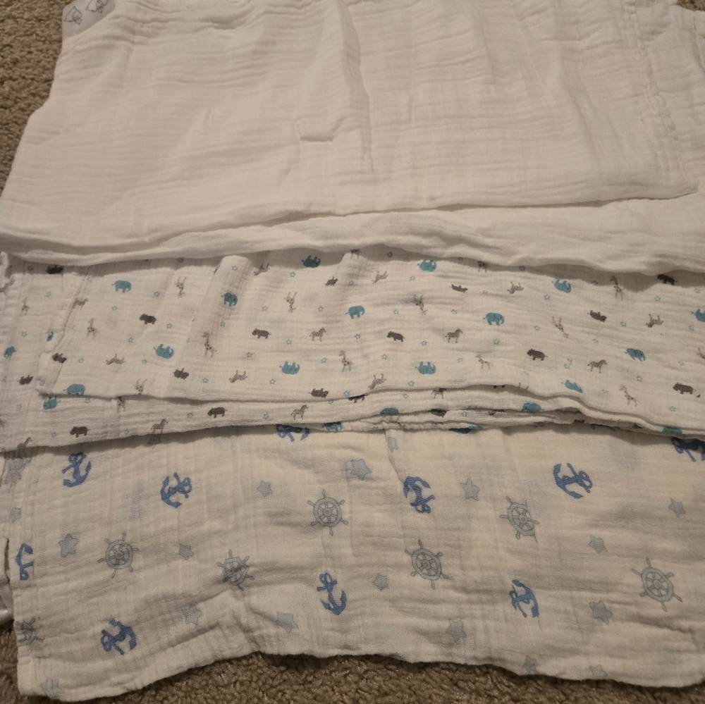 EUC swaddles Muslin